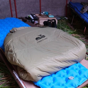 Спальный мешок-кокон Tramp Fjord T-Loft Compact Olive (правый) TRS-049C