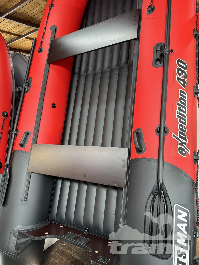 Лодки ПВХ Надувная лодка BoatsMan BT430 НДНД Expedition Light