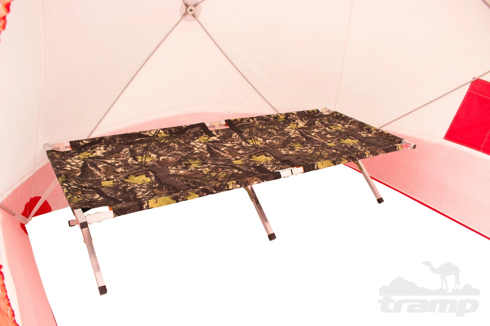 Палатки Зимняя палатка Медведь Куб 4 Люкс (2.3*2.3/2.0m) утеплённая (3-сл) + Пол (ткань Оксфорд 600D) + накидка