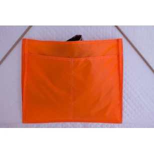 Зимняя палатка Медведь Куб 2 Люкс (1.8*1.8/1.8m) утеплённая (3-сл) + Пол (ткань Оксфорд 300D) + накидка